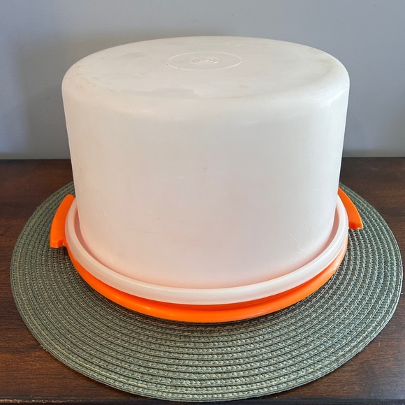 Orange Vintage Tupperware Cake/Pie Keeper Carrier No Handle Round Tall 683, 684. - Picture 3 of 12